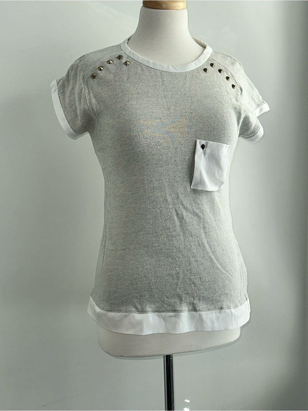 Zara Light Gray Short Sleeve Knit Top Studs on Shoulders and Pocket (skeleton)